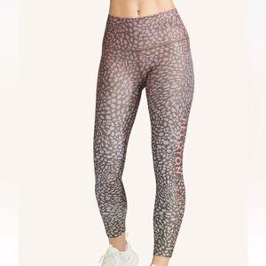 Peloton Riverstone High Waist Legging Women’s Size L large EUC
